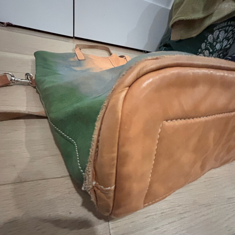 Campomaggi Teodorano Handcrafted Italian Leather Tote – Tie-Dye Multicolor - Picture 9 of 9